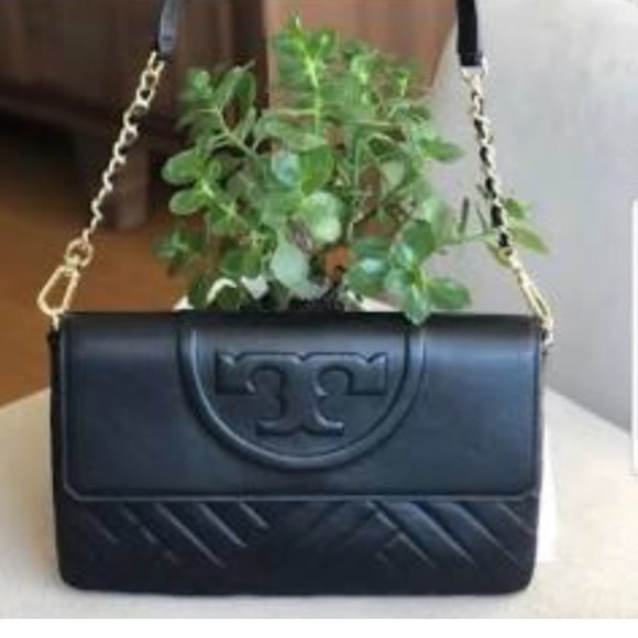 Tory Burch Alexis Clutch with Chain Leather Strap - Picture 5 of 5